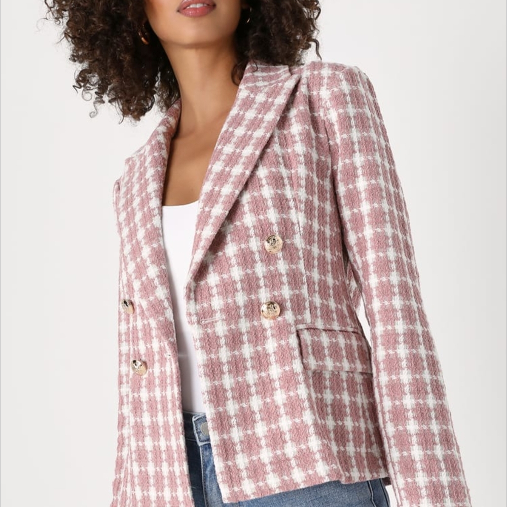 Lulu's Pink and White Blazer Classic Tailored Design